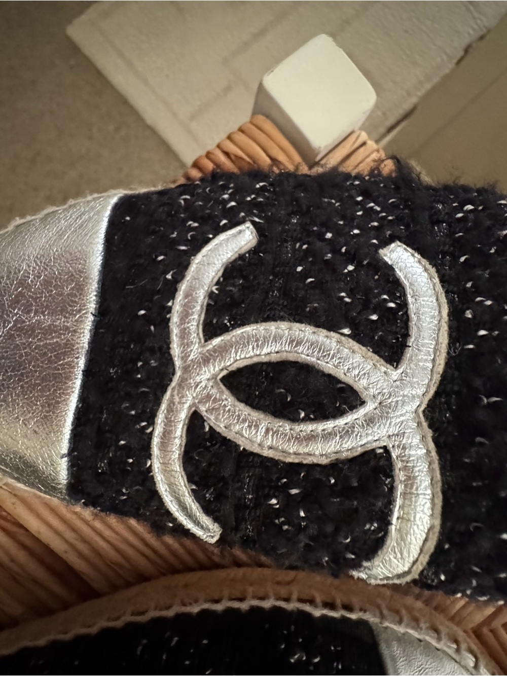 CHANEL Black Tweed Flats with Silver Cap-Toe & CC Logo - Picture 5 of 6